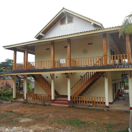 Vongmany Guesthouse Nongkhiaw Esterno foto